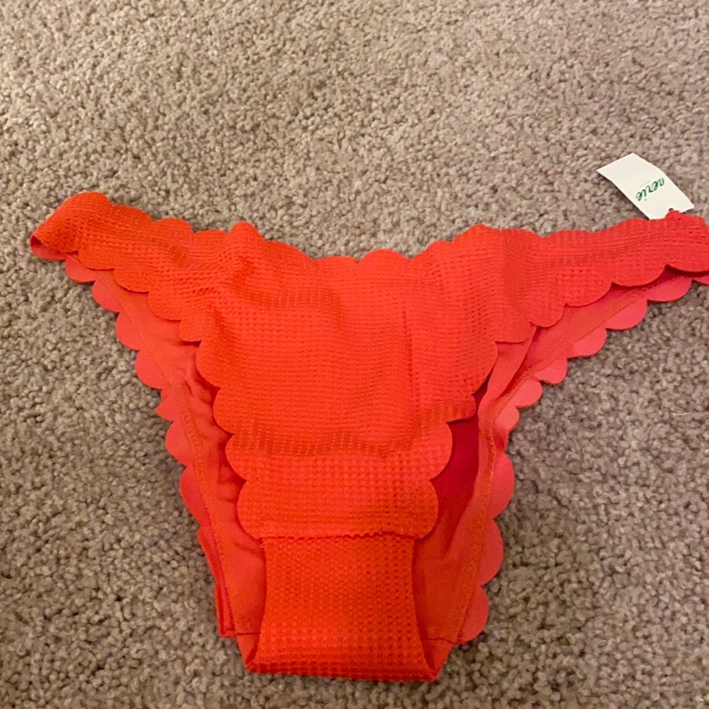 NWT Aerie Coral Scalloped Bikini Bottoms